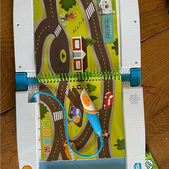 LeapStart Interactive Learning System - Picture 4 of 9